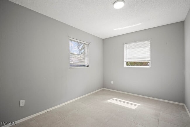 Building Photo - 75 Cypress St