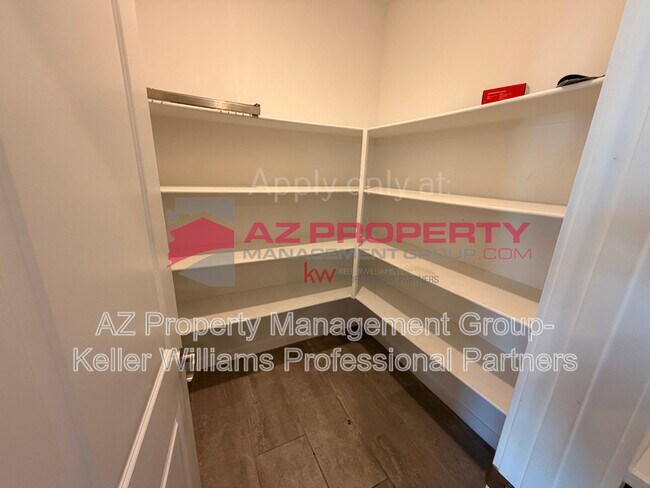 Building Photo - 16888 W Fetlock Trl