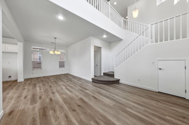 Building Photo - Beautiful Providence 3 Bedroom + Loft Home