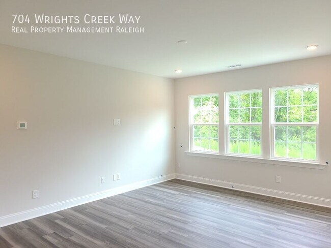 Building Photo - 704 Wrights Creek Way