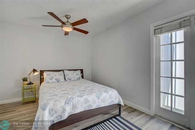 Building Photo - 2708 NE 14th Street Causeway