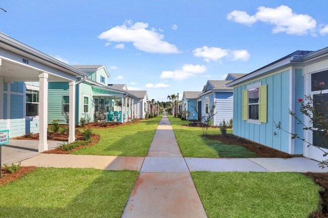 Building Photo - 165 Salty Fin Dr