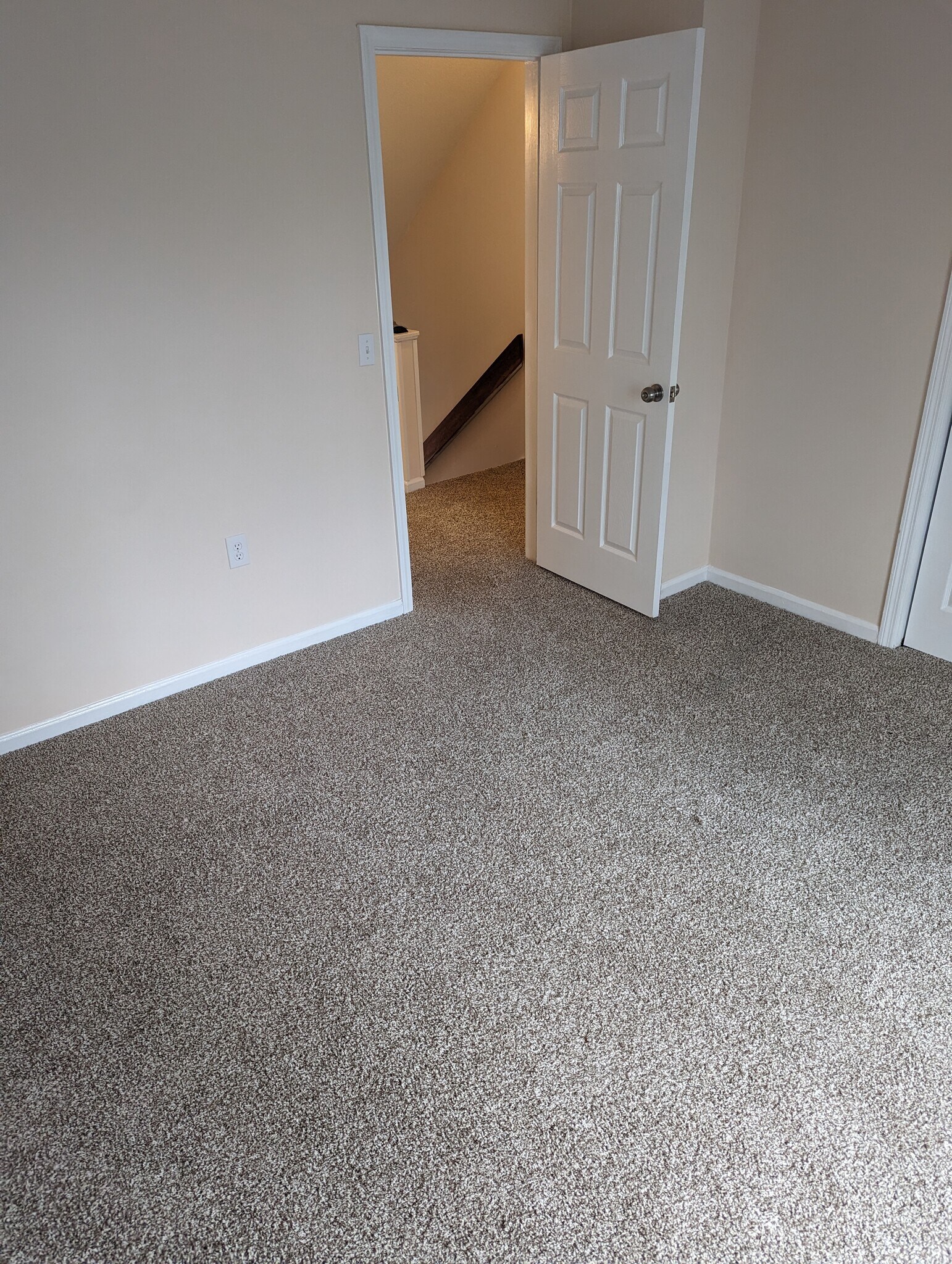 View from back bedroom to 2nd floor atrium - 251 Knight Dr