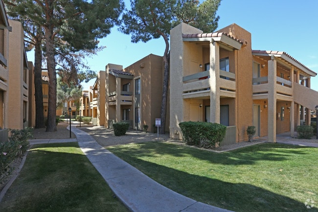 Building Photo - Lucera Apartments