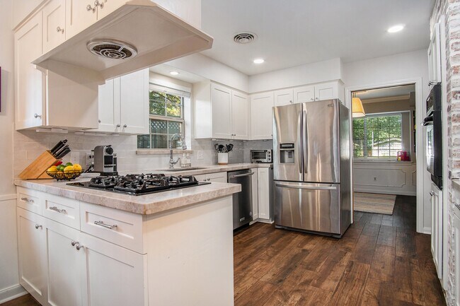 Building Photo - 1743 Nocturne Ln