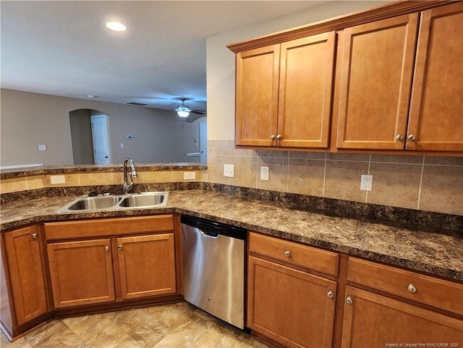 Building Photo - 931 Screech Owl Dr