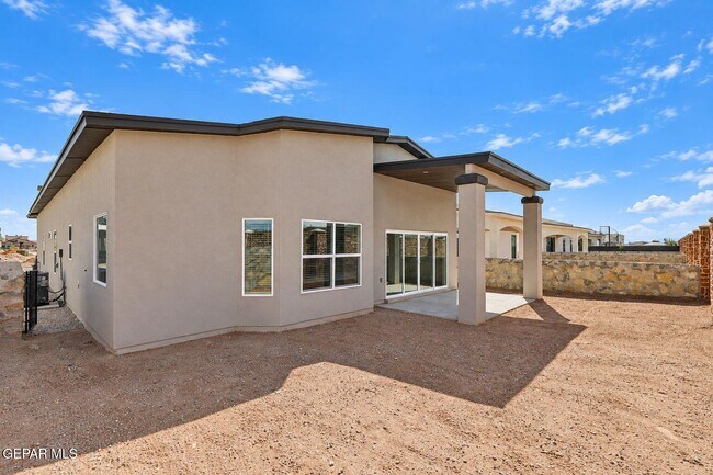 Building Photo - 15321 Promise Ct