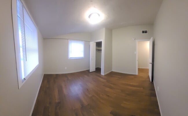 Building Photo - 4217 Brown St