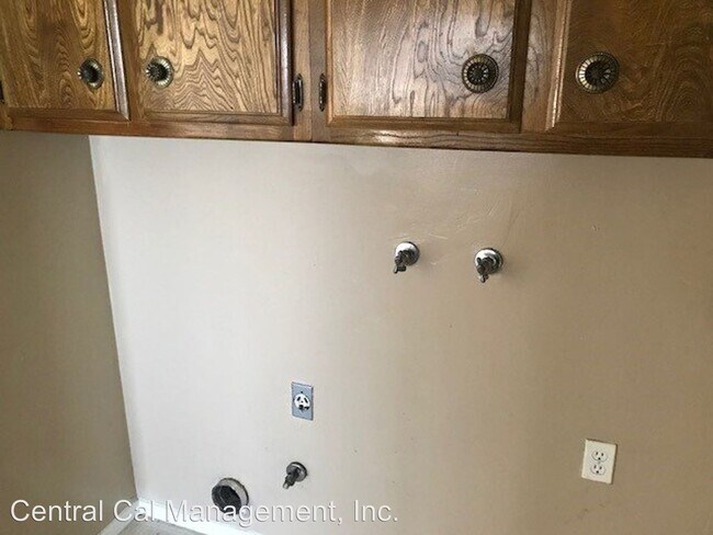 Building Photo - 5103 Appleblossom Dr