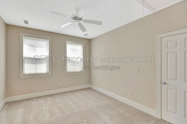 Building Photo - 1705 Doldridge St