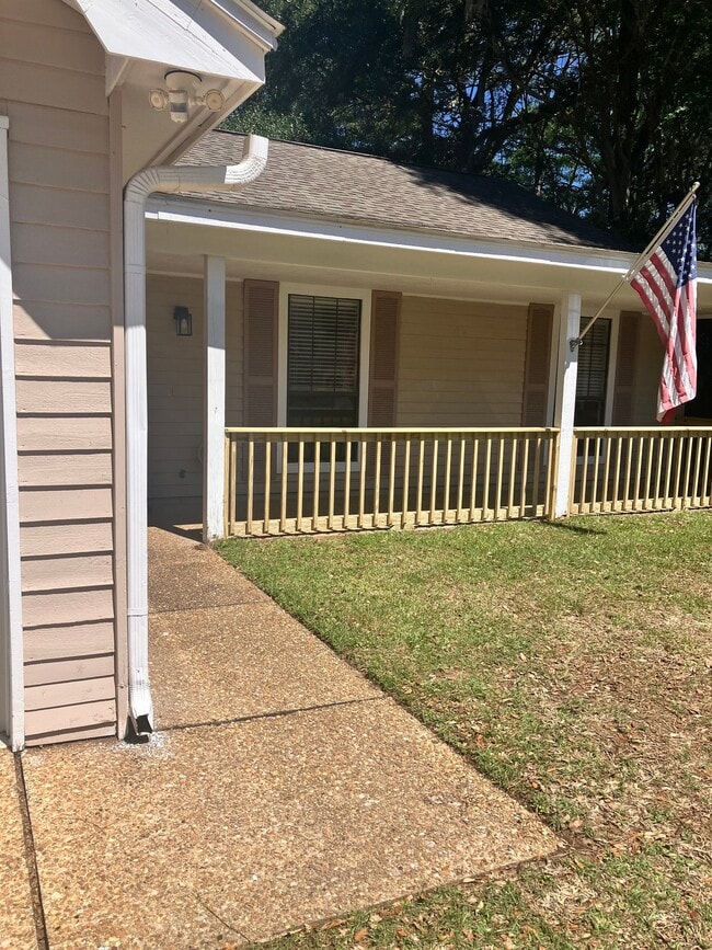 Building Photo - 2948 Whirlaway Trail