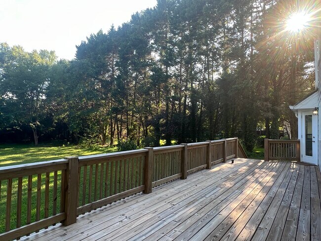 back deck - 1221 Settlebench Ln NW