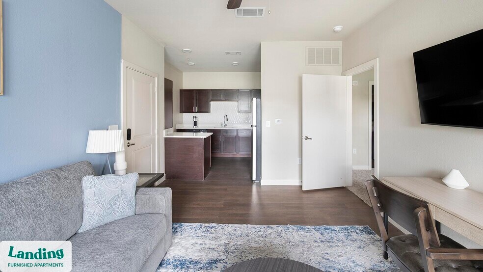 Primary Photo - 3833 Manson Pike