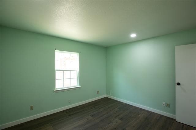 Building Photo - 1929 N Lake Trail