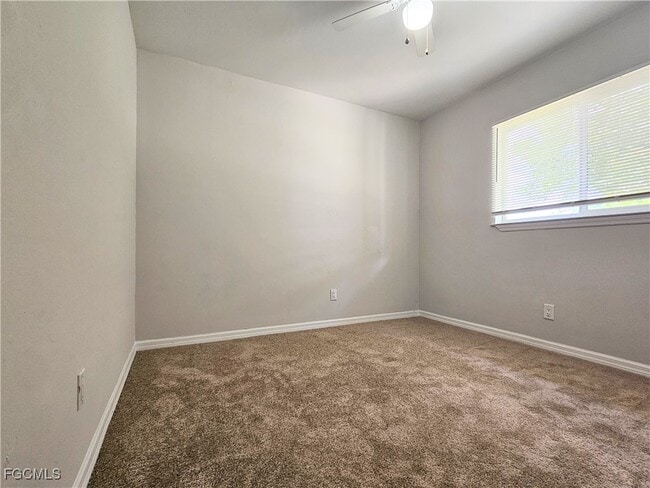 Building Photo - 2517 Park Rd