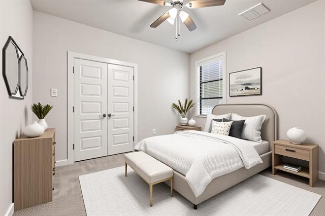 Building Photo - 2012 Edgewater St