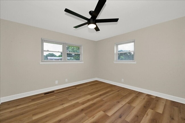 Building Photo - 1208 Spruce St