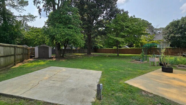 Building Photo - 4488 Penhurst Ct