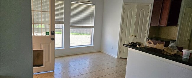 Building Photo - 12806 Blackbrook Ln