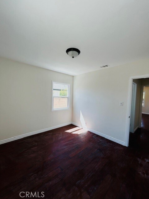 Building Photo - 1230 E Idahome St