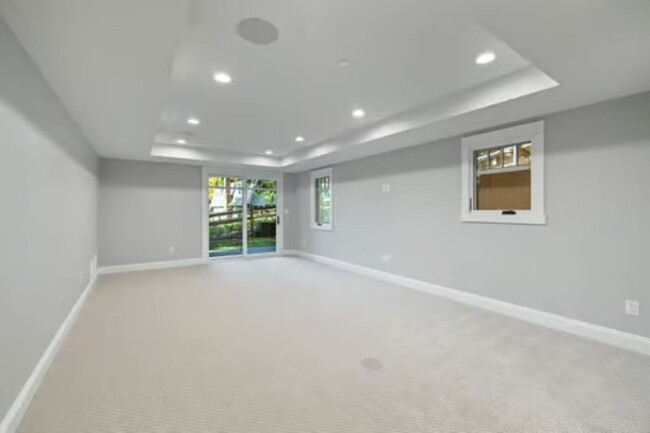 Building Photo - 3Bd/3.5Ba Kirkland House