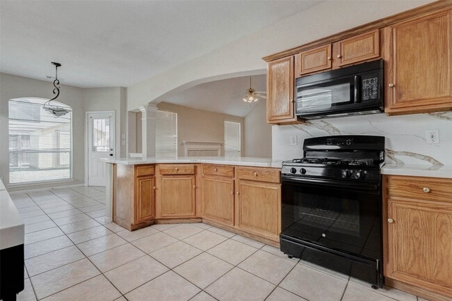 Building Photo - 155 Perfidia Dr