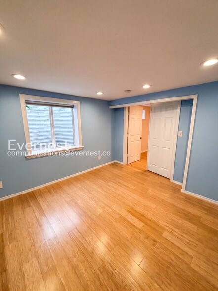 Building Photo - 1552 S Flamingo Way