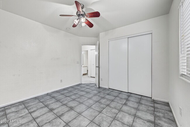 Building Photo - 3015 N 84th Dr