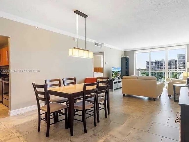 Building Photo - 3000 S Ocean Dr