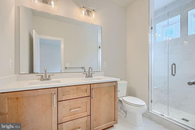 Building Photo - 2705 Ferry Bar Dr