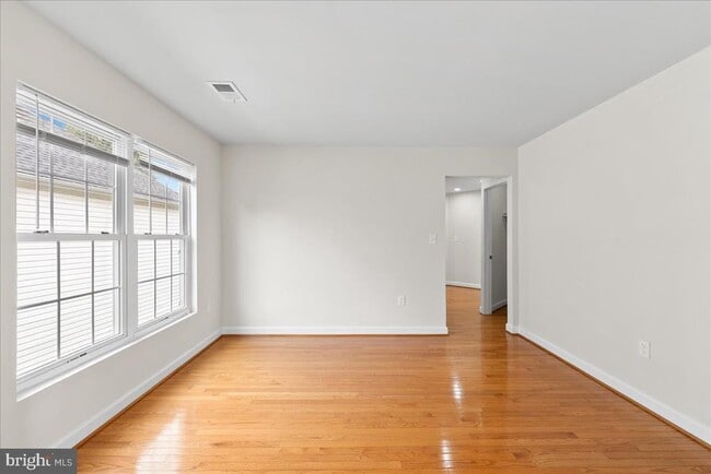 Building Photo - 13646 Sweet Woodruff Ln