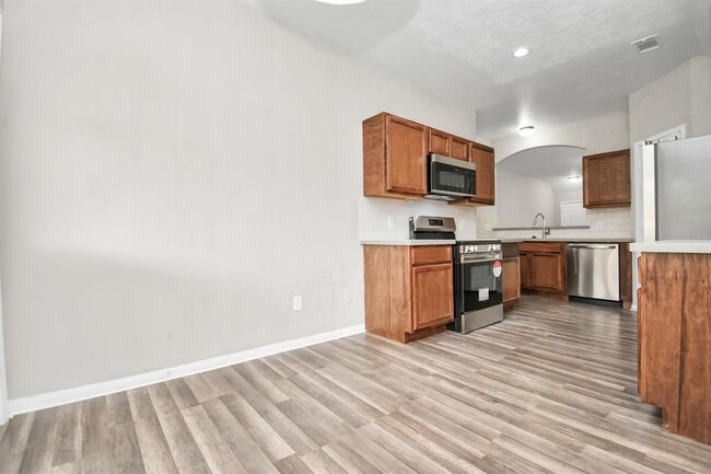 Building Photo - 4511 Coral Rose Ct