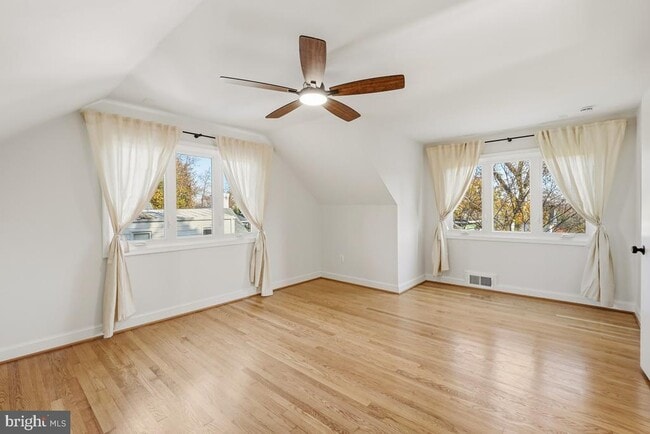 Building Photo - 2809 Pierpont St