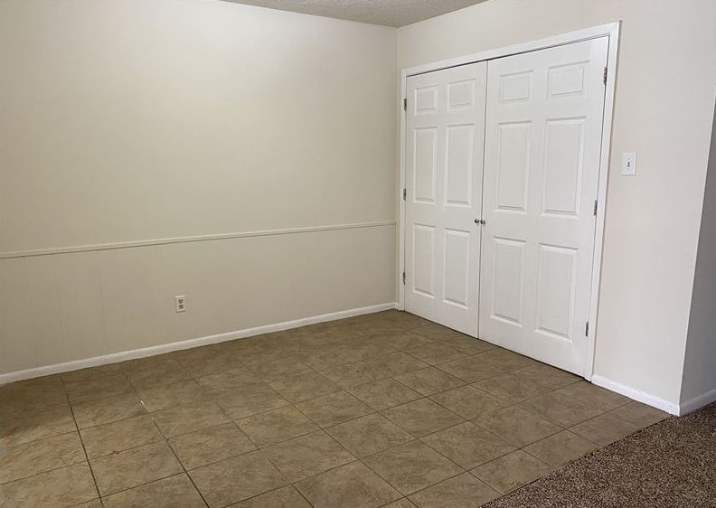 Building Photo - 2411 Pedernales Dr