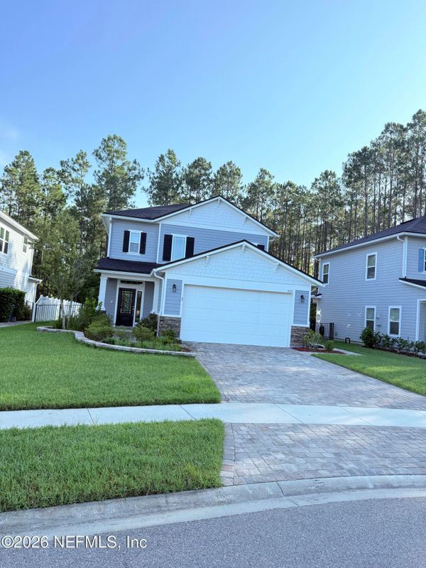Building Photo - 323 Holly Forest Dr