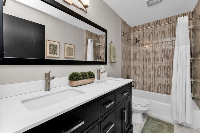 Building Photo - 276 Lewis Cir