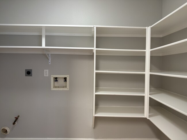 Building Photo - 14431 Andrea Way Ln