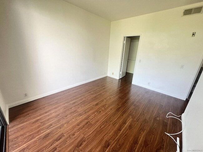 Building Photo - 2236 River Run Dr