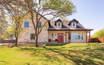 Building Photo - 6603 Westover Dr
