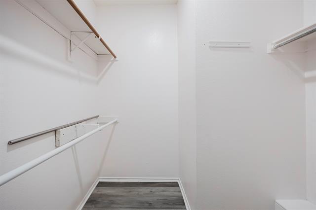 Building Photo - 412 Pebble Way