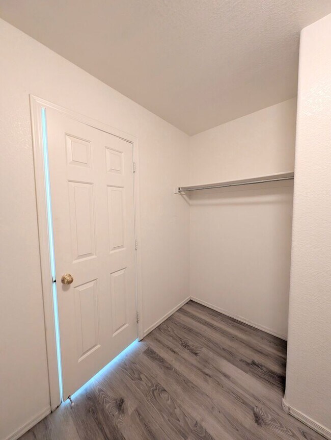 Building Photo - Lovely home in Lesuer Estates Mesa!!