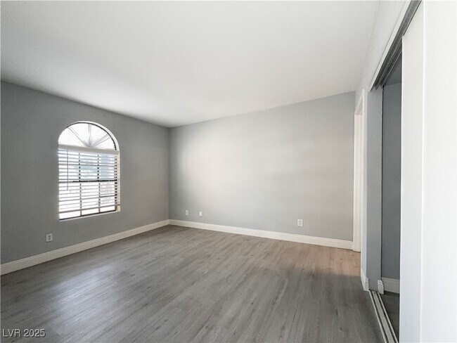 Building Photo - 2961 Juniper Hills Blvd