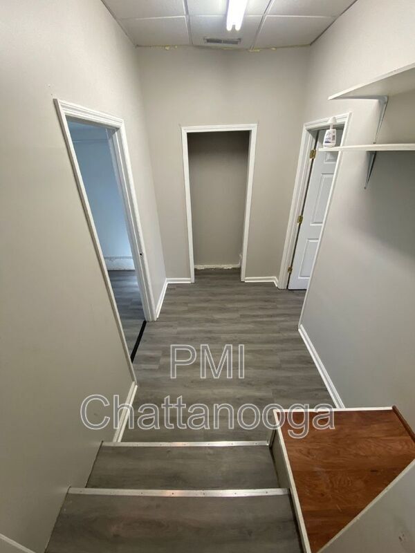 Building Photo - 168 Reynolds Dr