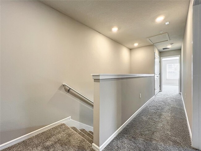 Building Photo - 1957 Canny Cv