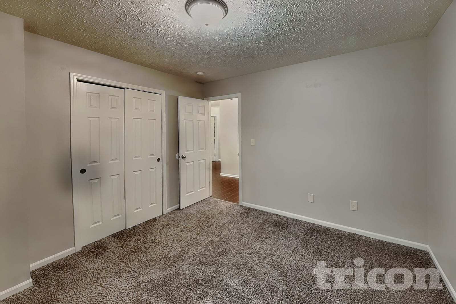 Building Photo - 5847 Mosaic Pl