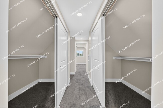 Building Photo - Completely Renovated 4-Bedroom Home in Warren!