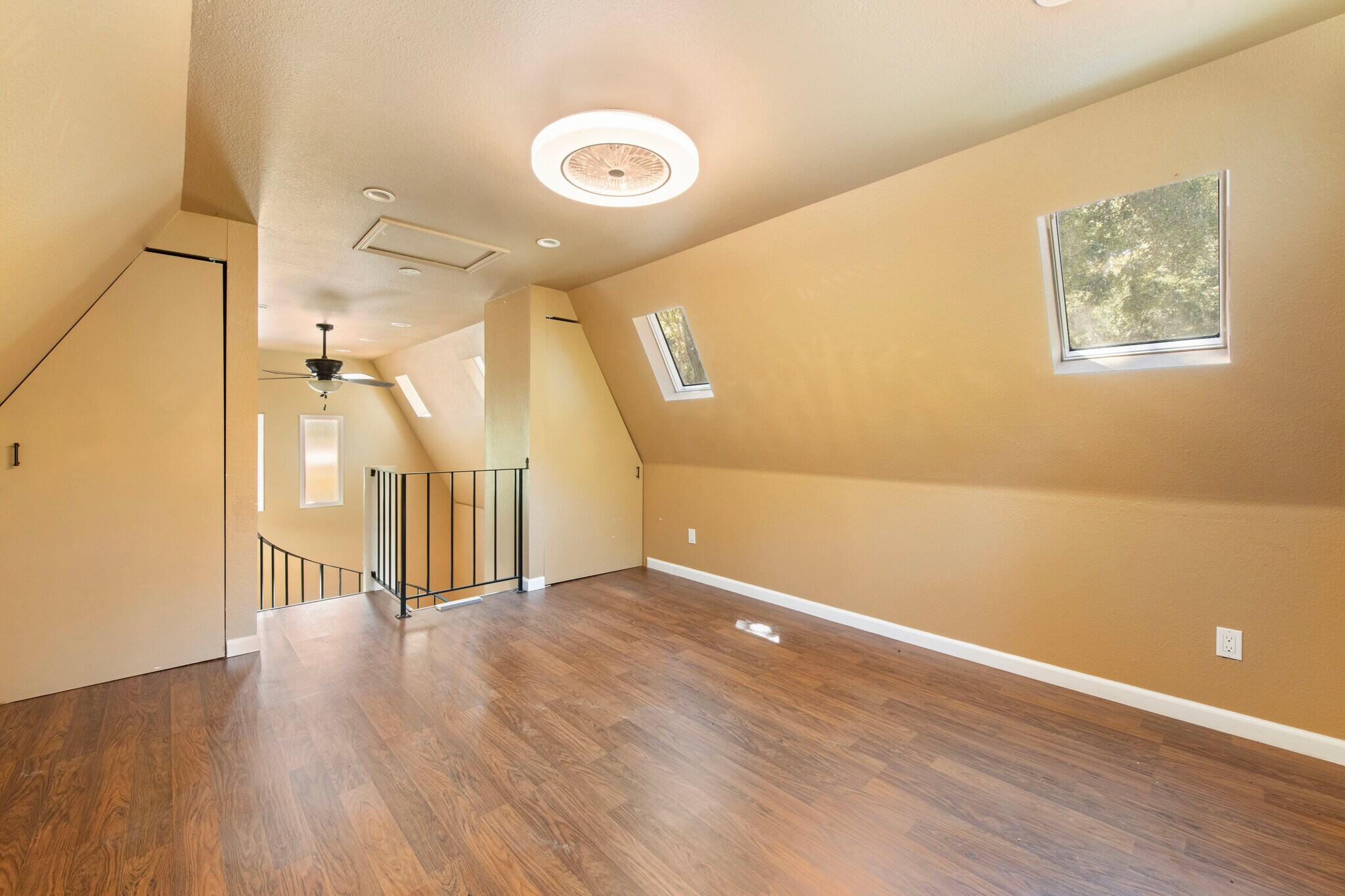 Building Photo - 1200 Mountain Home Rd