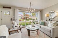 Building Photo - 6608 Cornell Dr