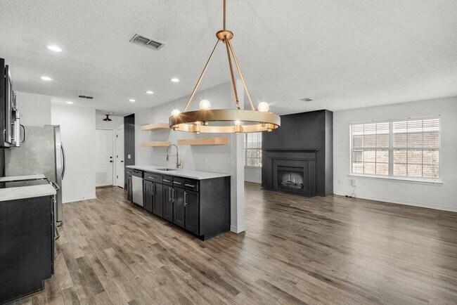 Building Photo - 9756 Seafarer's Way