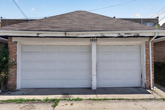 Building Photo - 1822 Gunderson Ave
